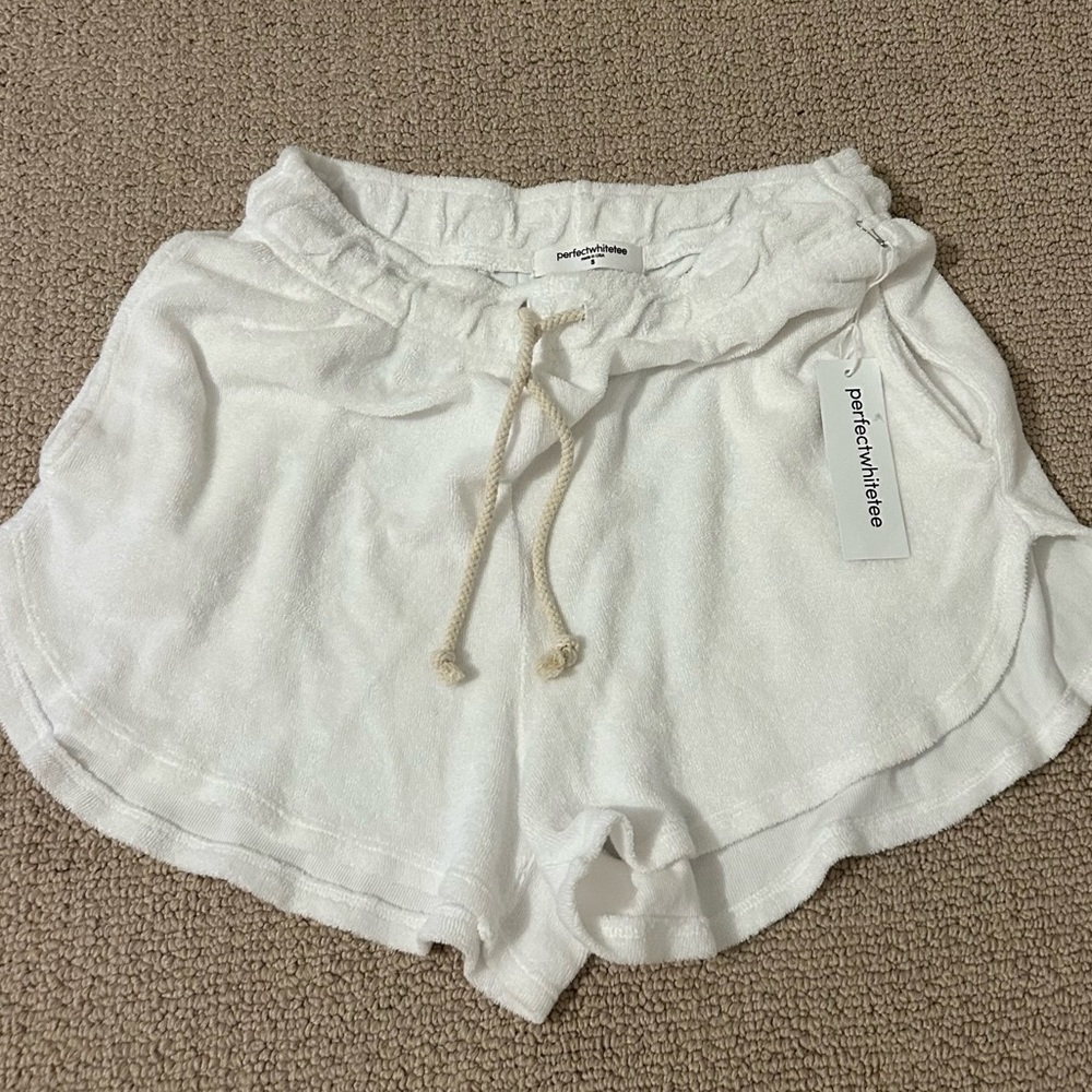 Perfect White Tee White Shorts